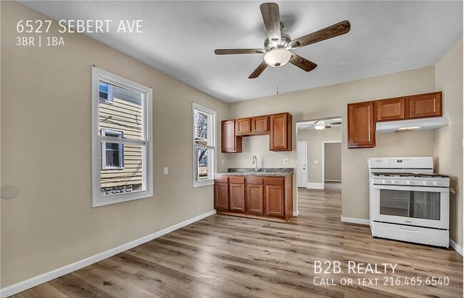 Building Photo - 6527 Sebert Ave