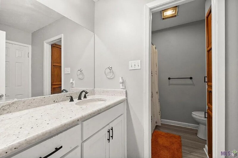 Building Photo - 5207 Cumberland Cove Dr