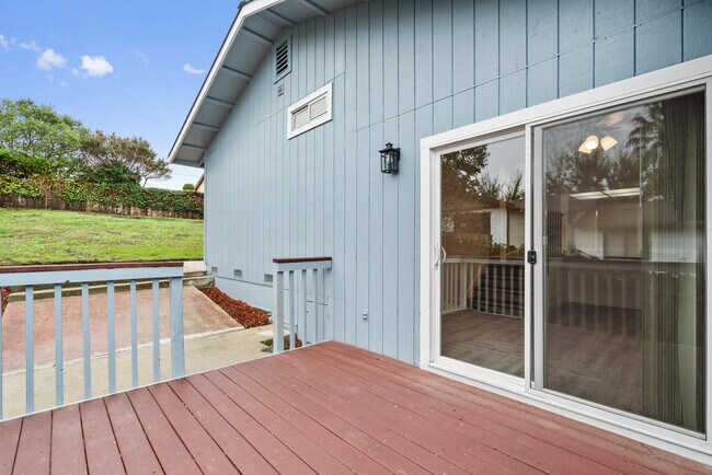 Building Photo - 34 Altamont Dr