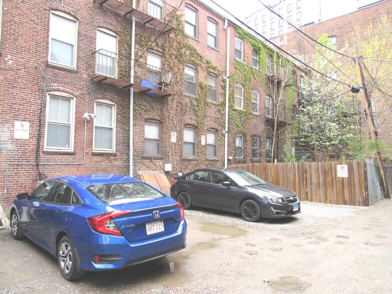 parking for rent $300/month - 31 Wigglesworth St