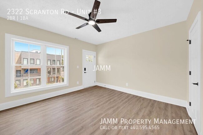 Building Photo - 2322 Scranton Rd