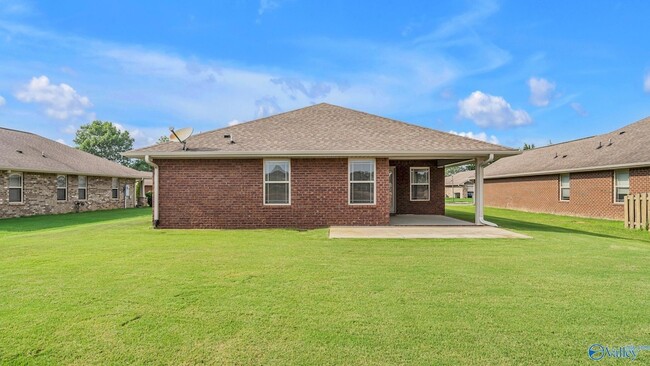 Building Photo - 2645 Ashtynn Pl SW