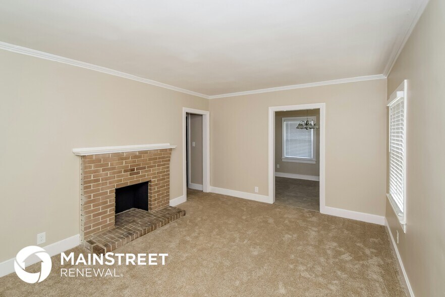 Building Photo - 1548 53rd Street Ensley
