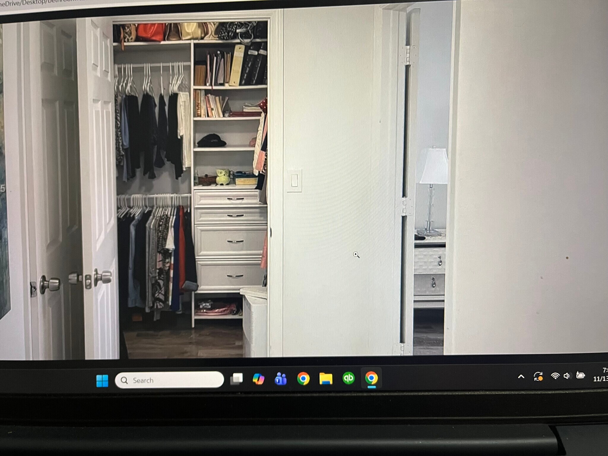 Building Photo - 220 SW 116th Ave