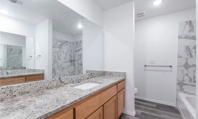 Building Photo - Cozy Duplex Home in Temple!
