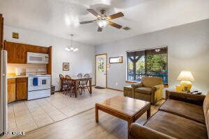 Building Photo - 5829 Buck Springs Rd