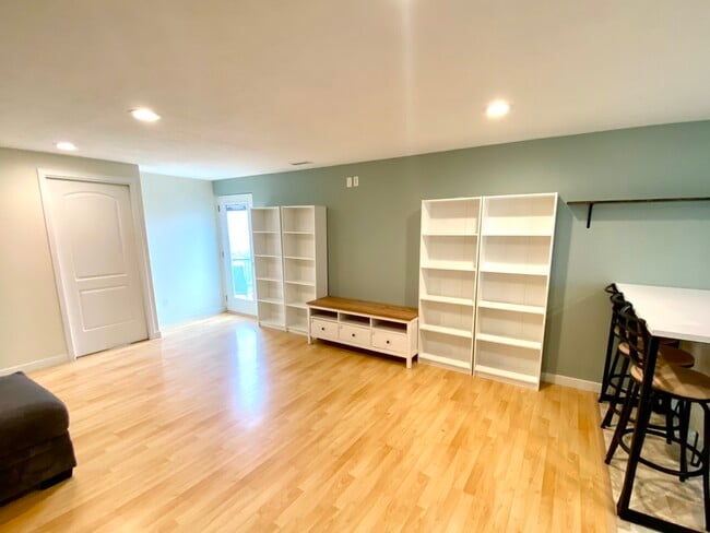 Building Photo - 3558 Sharp Shinned Trail