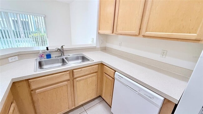 Building Photo - 10424 Kiplinger Ln