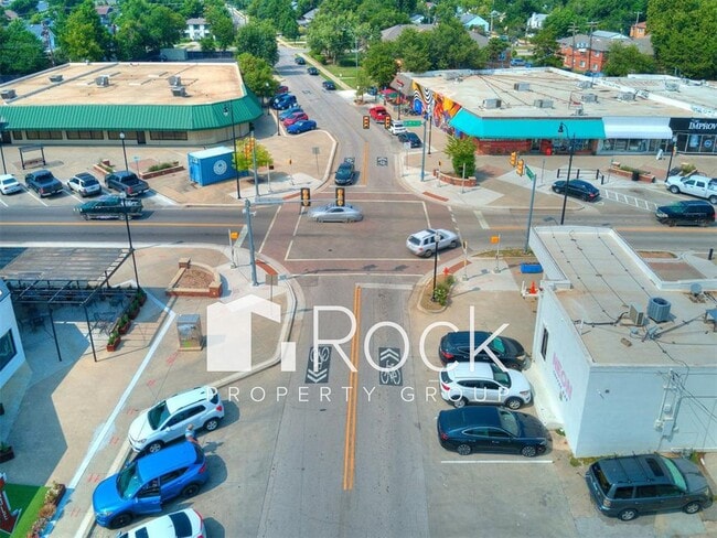 Building Photo - Remodeled 3 Bedroom Bungalow in OKC's Plaza District *Half Off 1st Month's Rent*