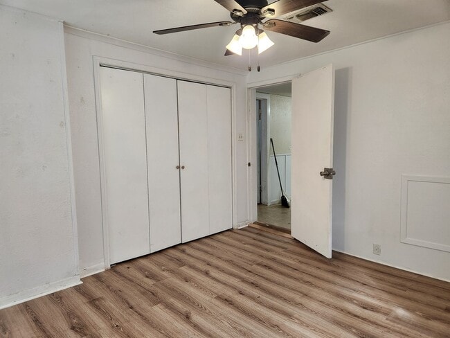 Building Photo - 724 Wheless Ave