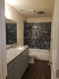 Building Photo - 7507 April