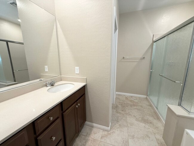 Building Photo - 3/BD 2/BA W/Den Prime Summerlin West Location – Beautiful One-Story Home
