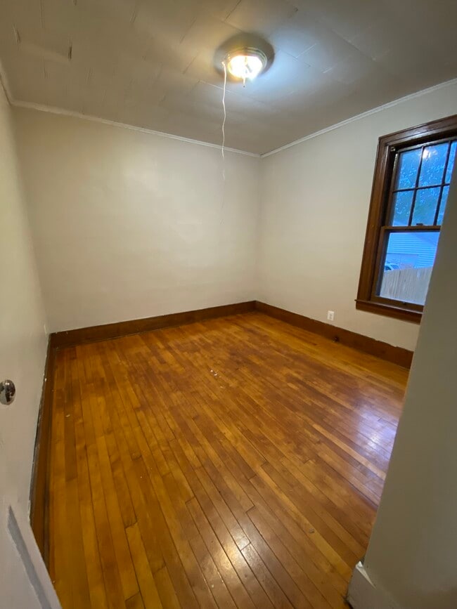 Building Photo - 1008 Lamb St