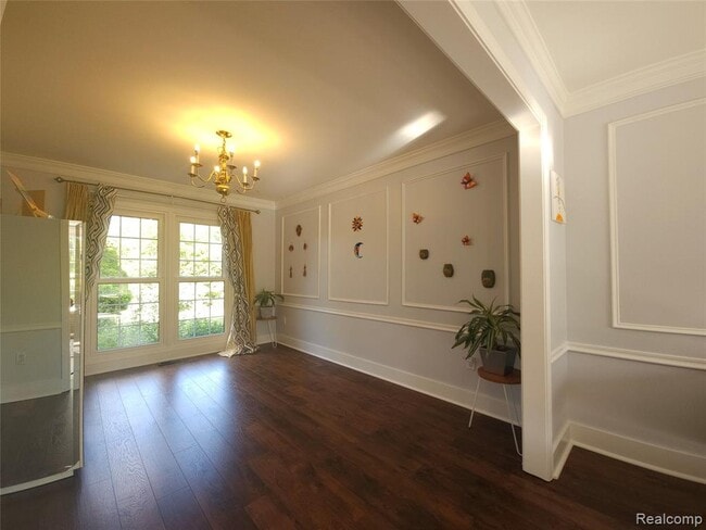 Building Photo - 45520 Morningside Dr