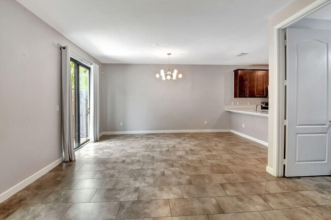 Building Photo - 12994 Anthorne Ln