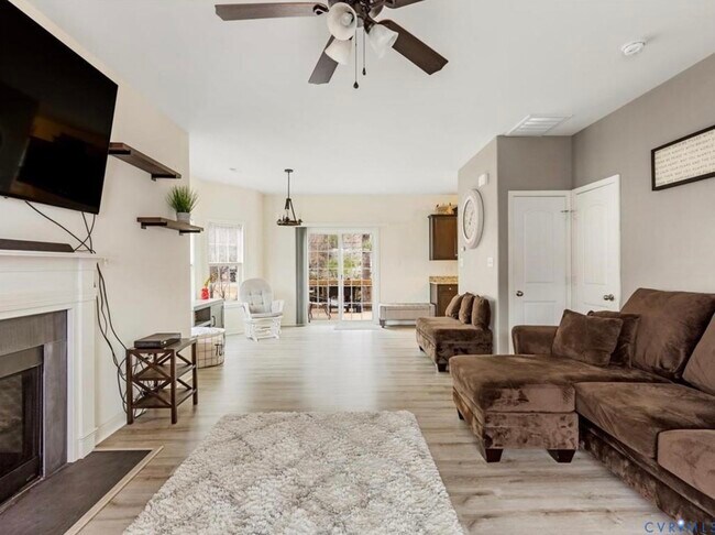 Building Photo - 13542 Green Spire Ct