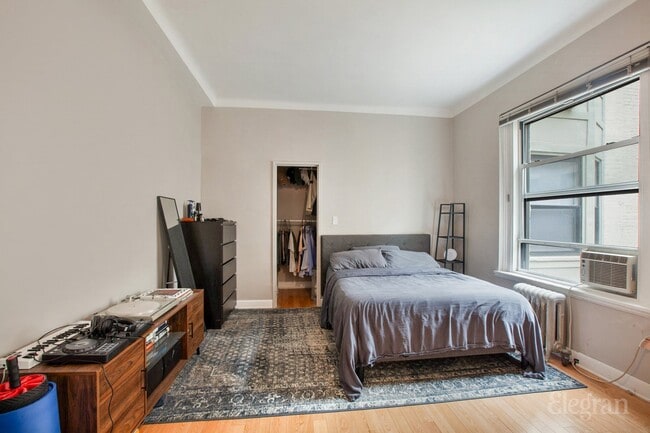 Building Photo - 66 Madison Ave