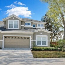 Building Photo - 1136 Crestwood Commons Ave