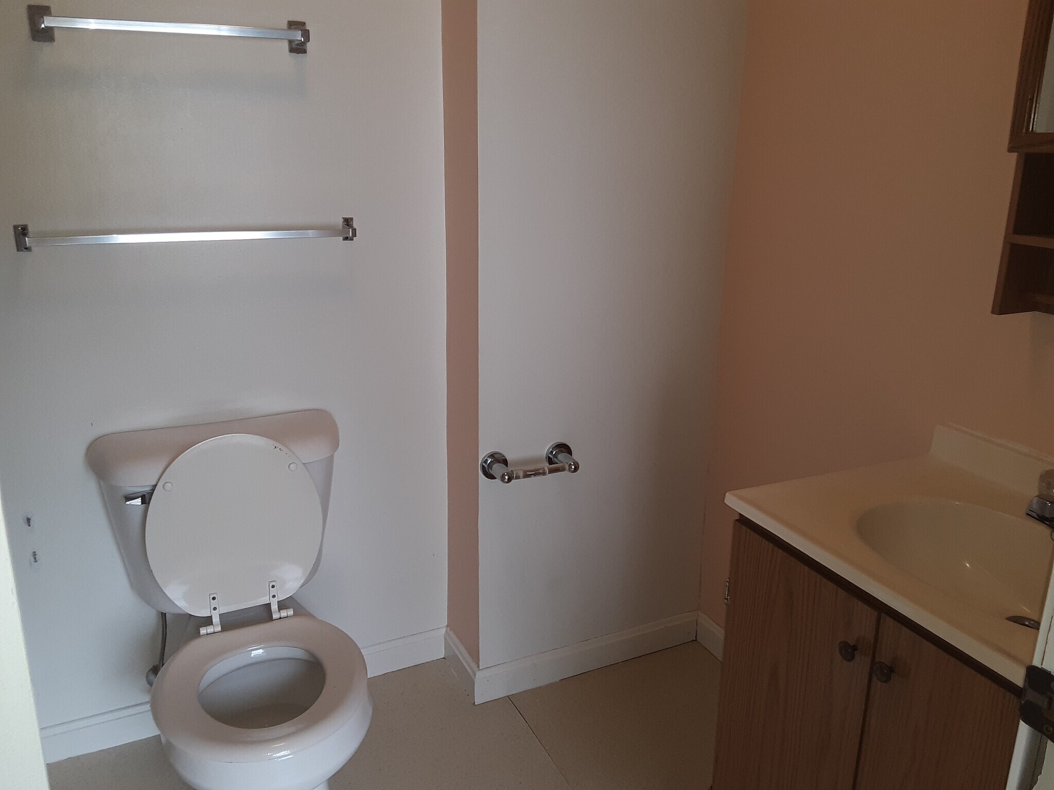 Building Photo - 40 Middle St