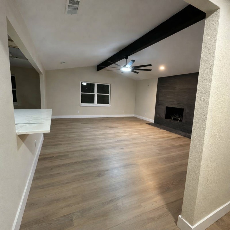 Building Photo - 619 Wilson Ct