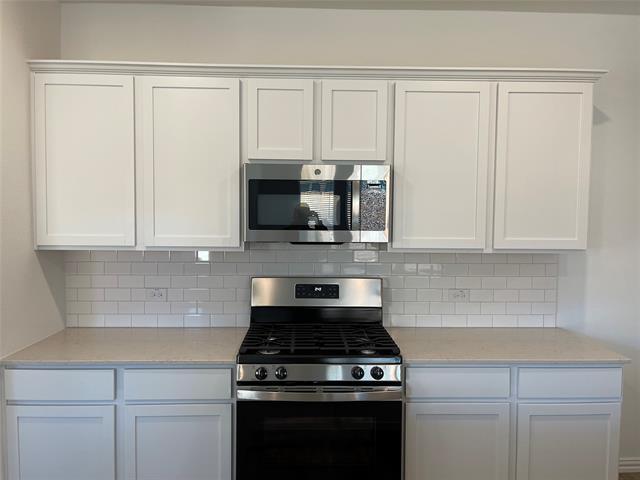 Building Photo - 1204 Sequoia Ln