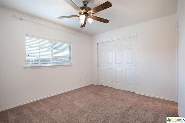 Building Photo - 2021 Kass Cove