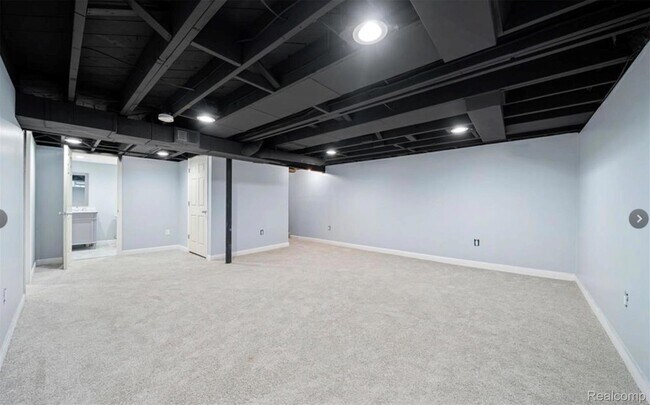 Building Photo - 4214 Berkshire Rd