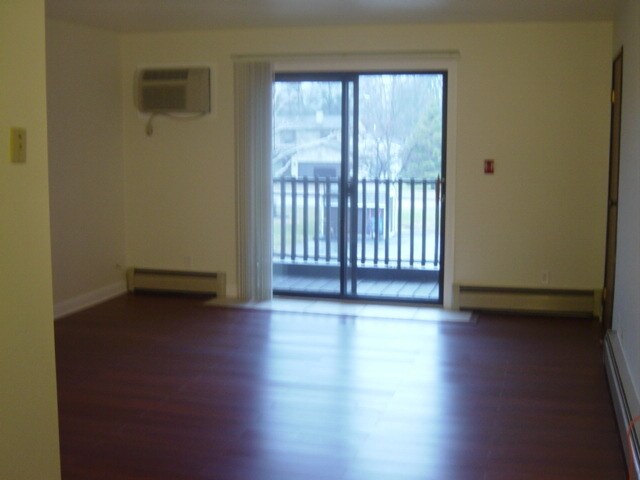 Building Photo - 2500 S Kerry Ln