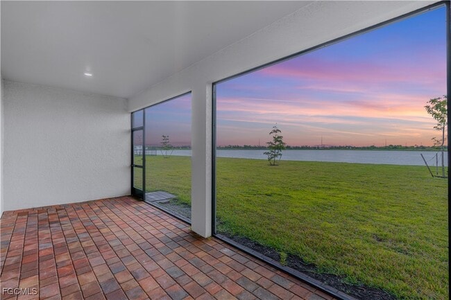 Building Photo - 879 Stonewater Lk Ter
