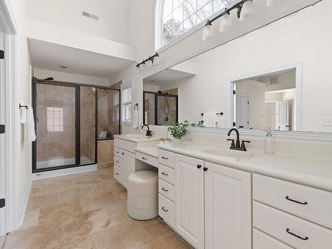Building Photo - Build Equity While Leasing - Lease and Own...