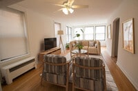 Building Photo - 5337 S. Hyde Park Boulevard
