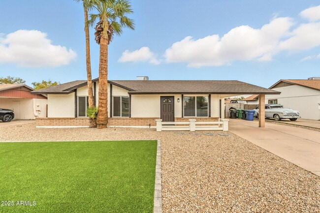 Building Photo - 3262 E Enid Ave