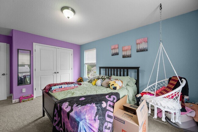 Building Photo - Spacious 6-Bedroom Home with Private Backyard in Norfolk