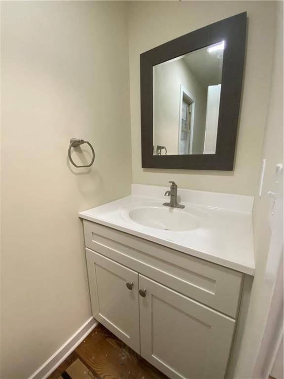 Building Photo - 124 Robert Dr