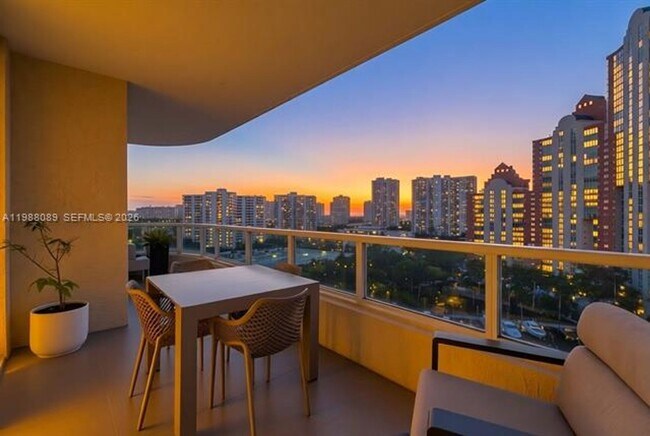 Building Photo - 3340 NE 190th St