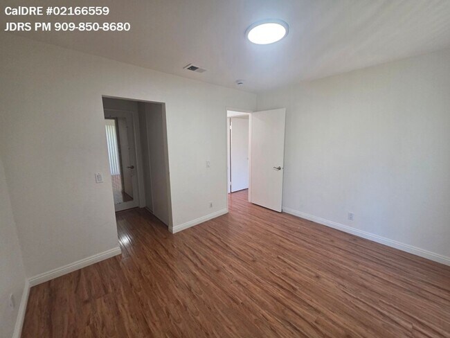 Building Photo - Diamond Bar 3 Bedroom Condo