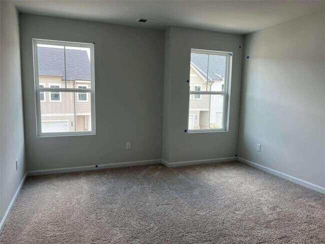 Building Photo - 420 Pt Pl Dr