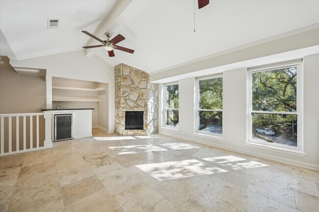 Building Photo - 4706 Post Oak Timber Dr