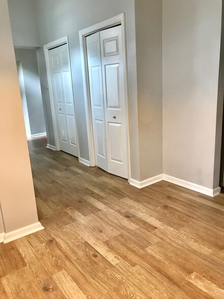 Additional storage/pantry - 1416 Sheffield St