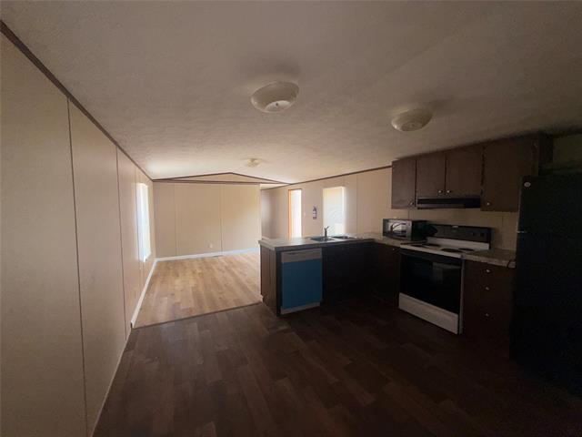 Building Photo - 541 Simmons Dr