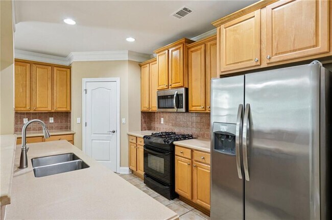 Building Photo - 2548 Gadsen Walk NW
