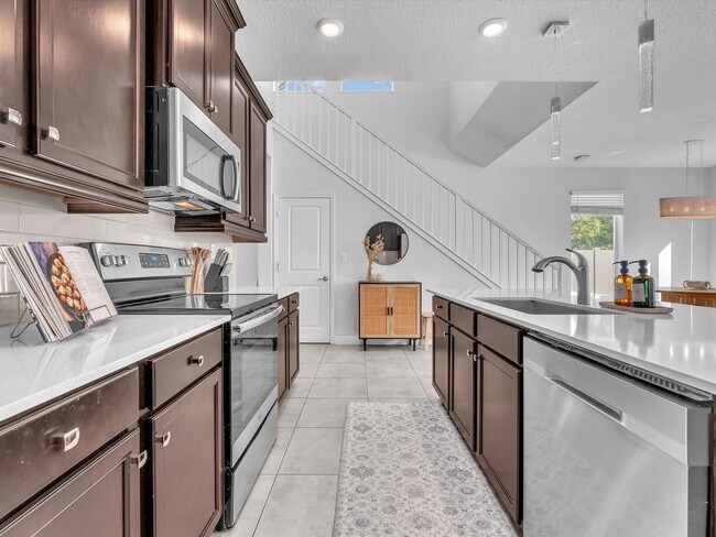 Building Photo - 1130 Rio Ct