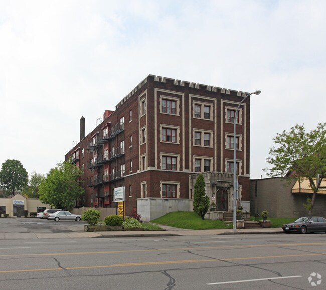 Primary Photo - Ardsley Apartments