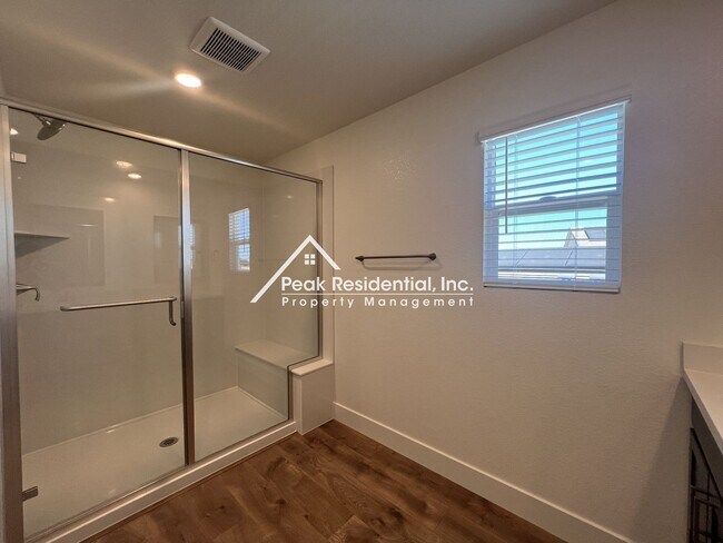 Building Photo - 7964 Delta Hvn St