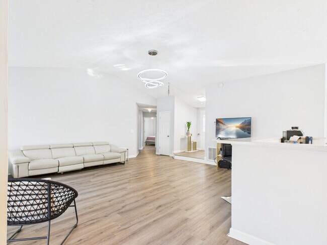 Building Photo - Beautiful Ranch Home for Rent – Top Schools, Prime Location!