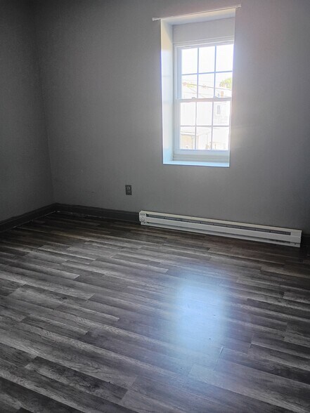 Building Photo - 1129 Lehman St