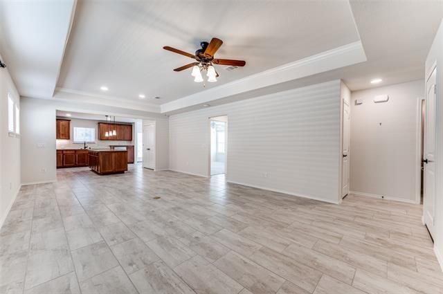 Building Photo - 7613 Heritage Dr