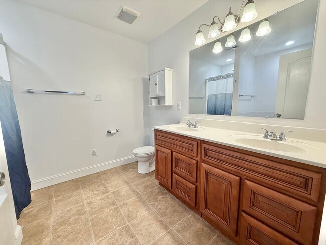 Building Photo - 821 Amburn Meadows Ln
