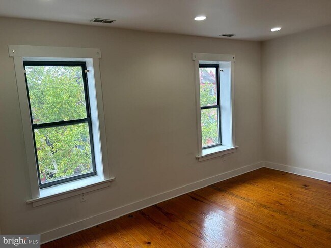 Primary Photo - 1507 N 17th St