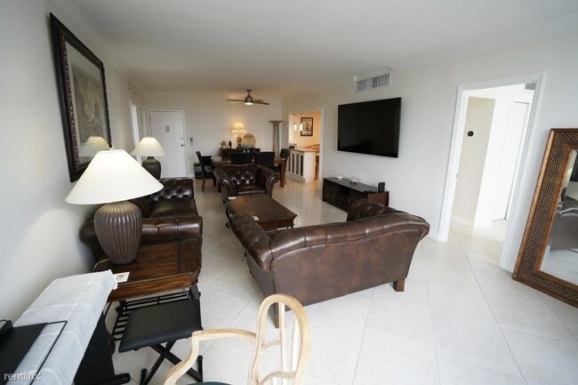 Building Photo - 2 br, 2 bath Condo - 2851 S Ocean Blvd Apt 5P